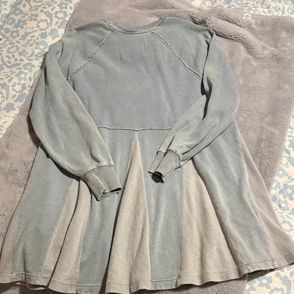 EUC Women American Eagle Long Sleeve Fleece Dress Size M - Picture 8 of 8